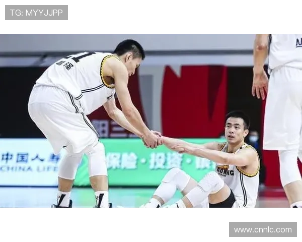 河南大胜辽宁终结六轮不胜四场球荒